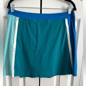 G Fore active skort women Size L Golf, Tennis or Pickleball. Teal/blue colors